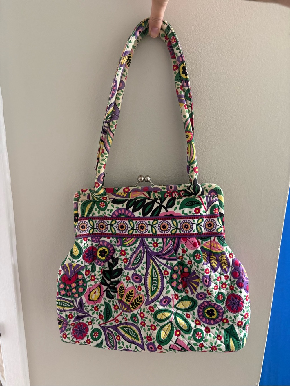Vera Bradley "Viva La Vera" Floral Print Alice Kiss Lock Handbag Purse